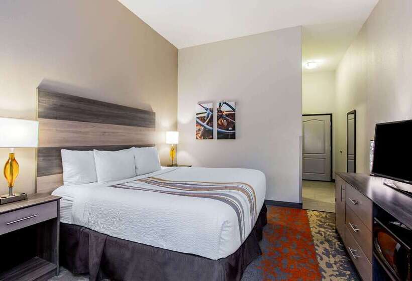 Отель La Quinta By Wyndham Andrews