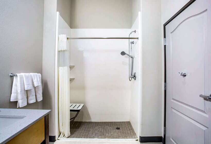 Отель La Quinta By Wyndham Andrews