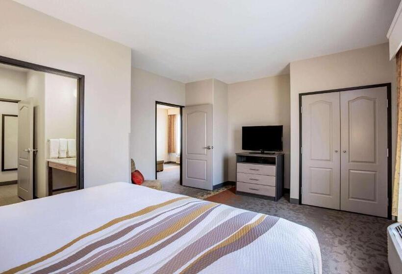 Отель La Quinta By Wyndham Andrews