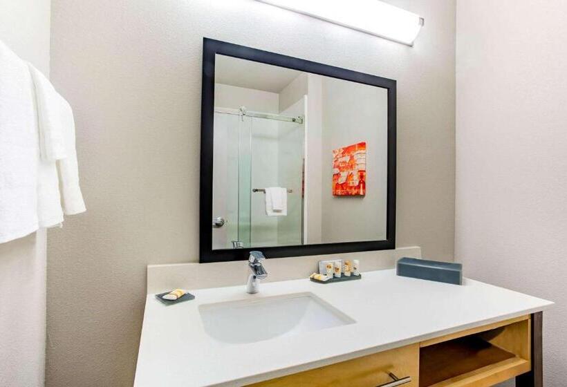 Отель La Quinta By Wyndham Andrews