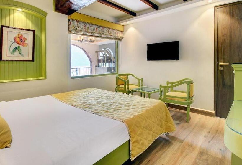 酒店 Lakeside Inn Nainital