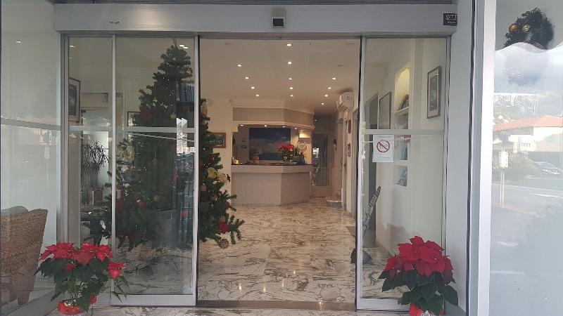 Отель Le Dauphin