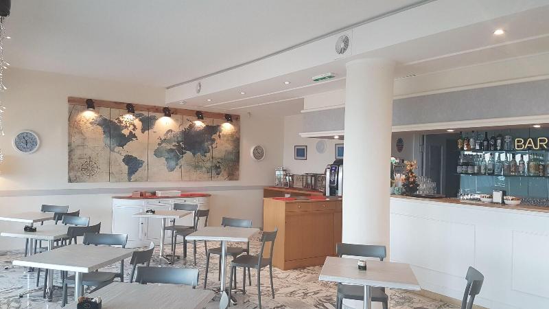 ホテル Le Dauphin