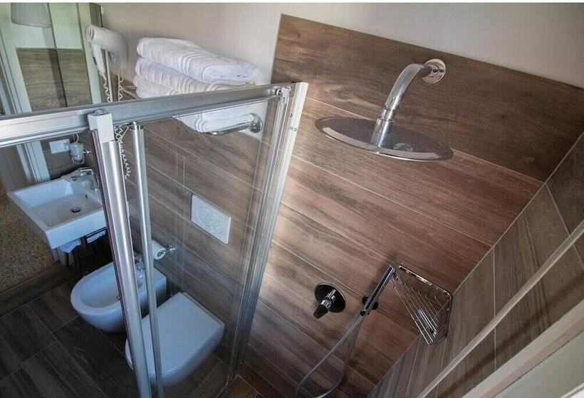 호텔 Gatto Bianco Maarea