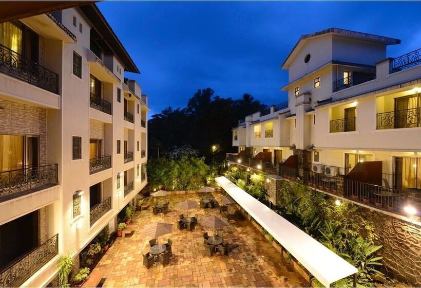 호텔 Meritas Crystal Resort