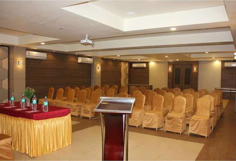 호텔 Meritas Crystal Resort