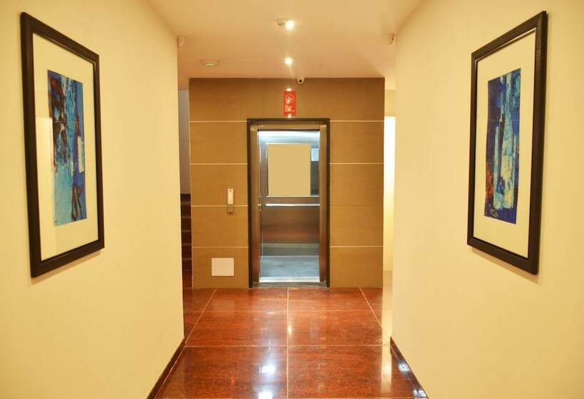 Mint Hotel Premia Chandigarh, Zirakpur