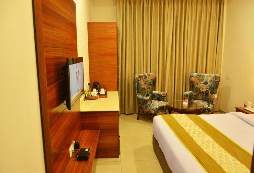 Mint Hotel Premia Chandigarh, Zirakpur