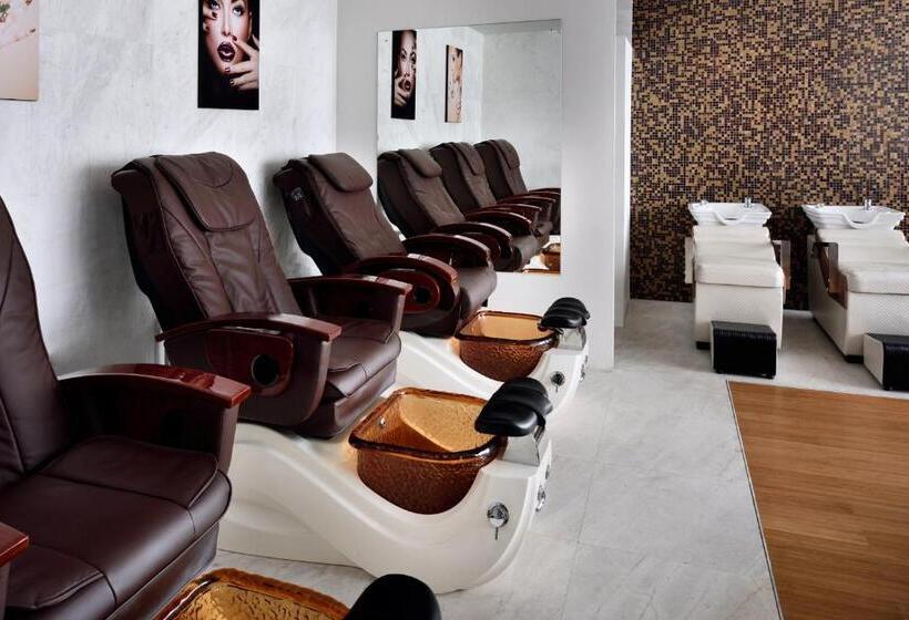 Отель Nh Collection Colombo