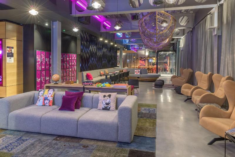 هتل Moxy London Excel