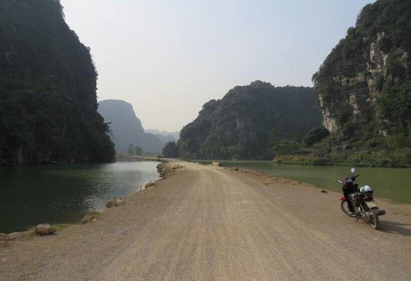 هتل Ngoc Anh Legend