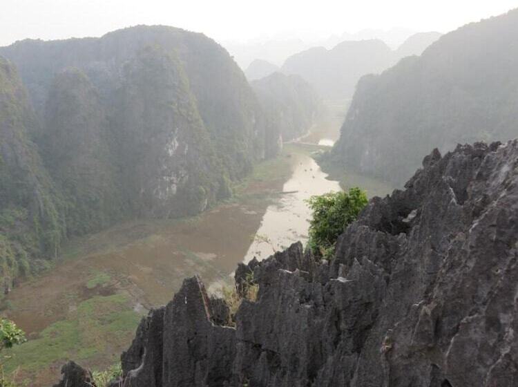 هتل Ngoc Anh Legend