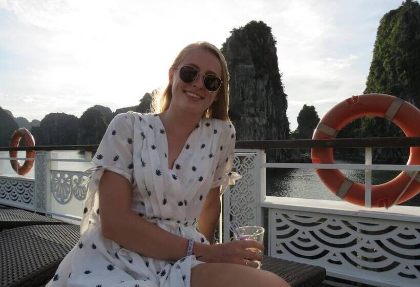 هتل Ngoc Anh Legend