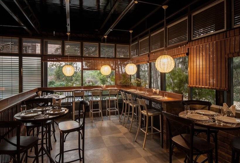 ホテル Olive Golflinks  By Embassy Group