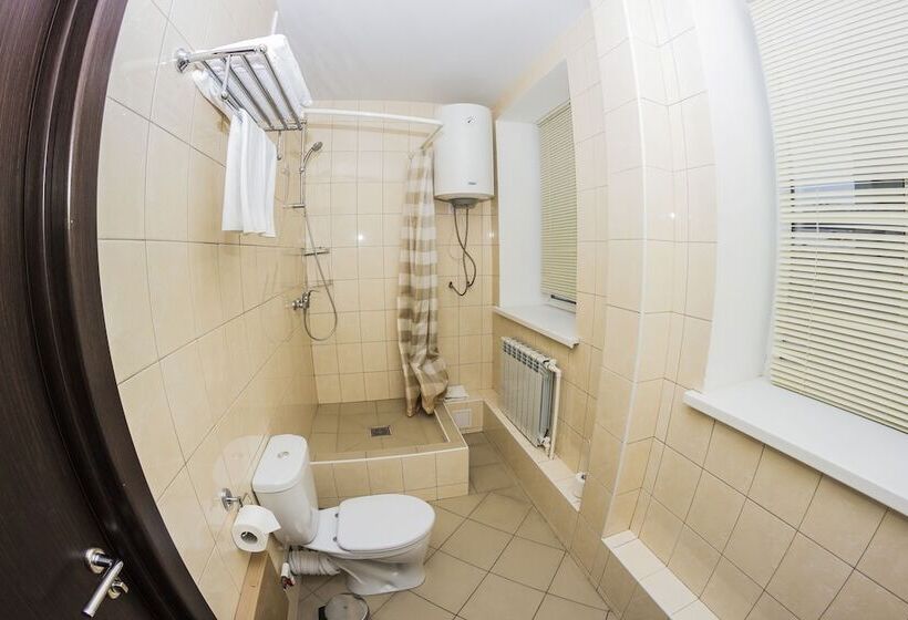 בית מלון כפרי Ostrovsky