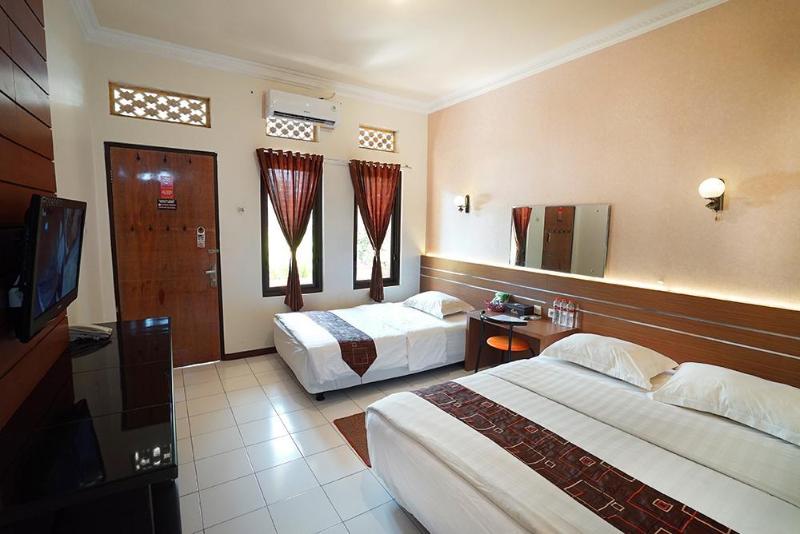 فندق Patria Plaza