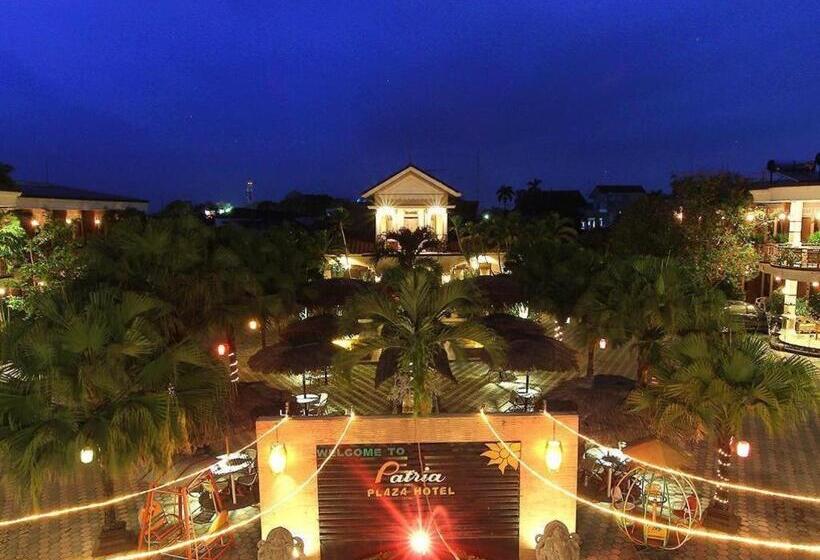 فندق Patria Plaza