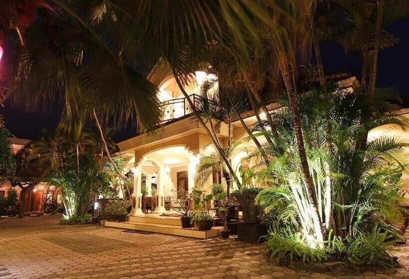 فندق Patria Plaza