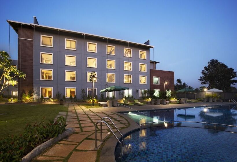 בית מלון כפרי Purple Palms Resort & Spa