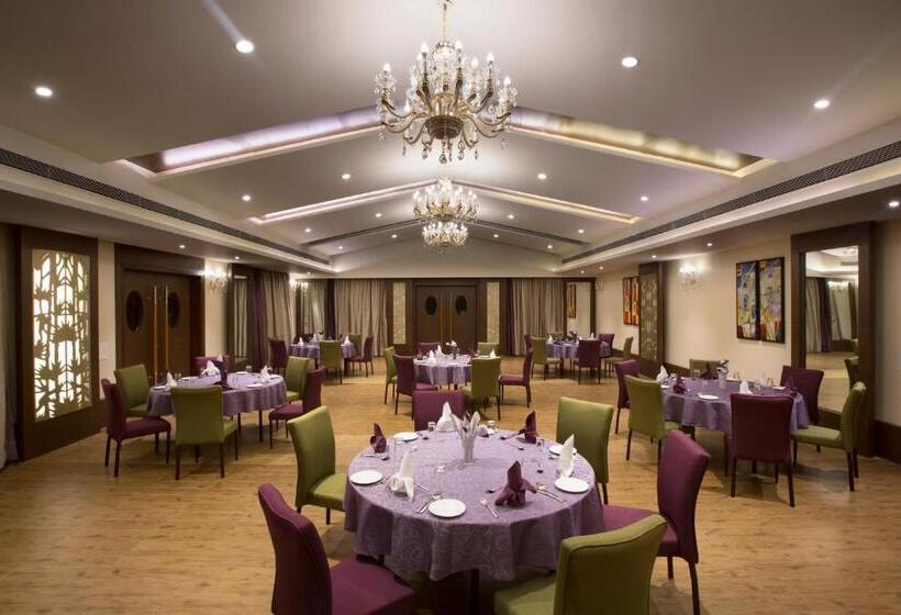 בית מלון כפרי Purple Palms Resort & Spa