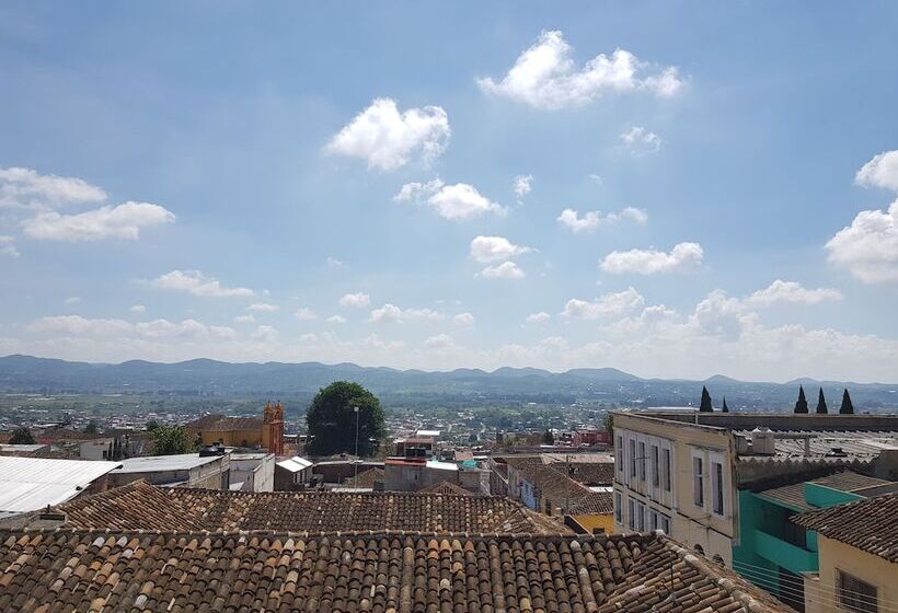 Отель Real Colonial