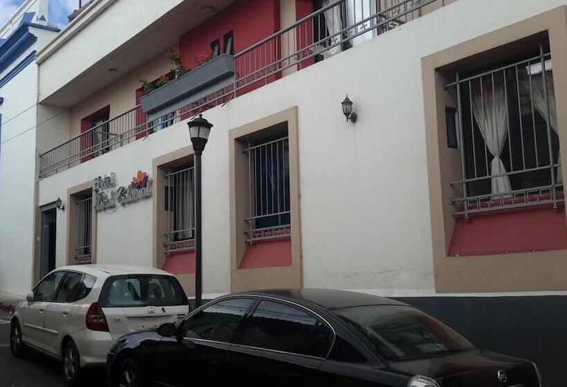 Отель Real Colonial