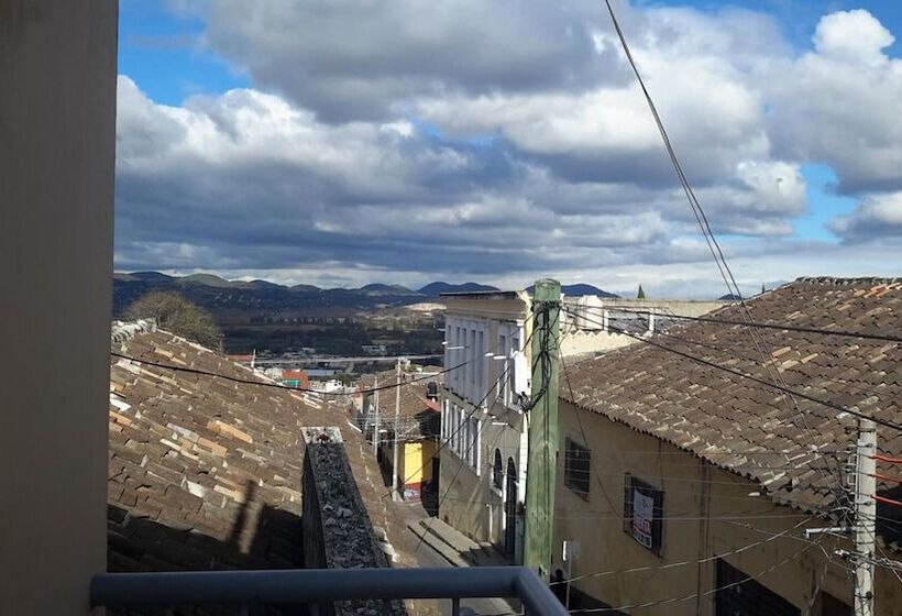 Отель Real Colonial