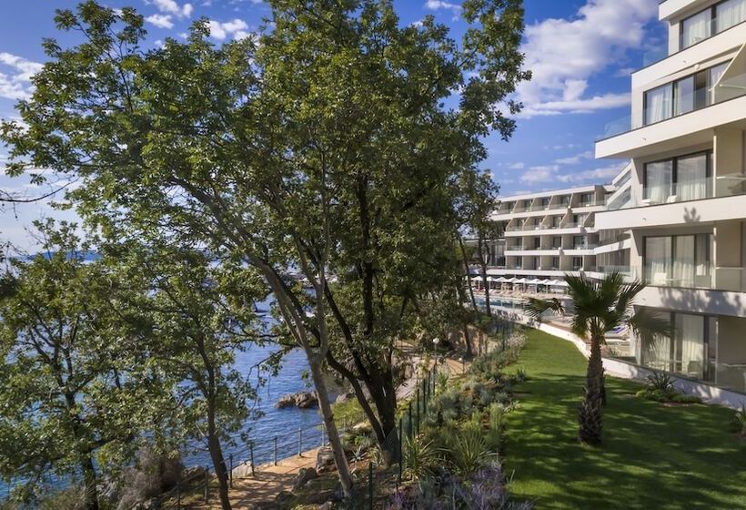 호텔 Ičići   Liburnia