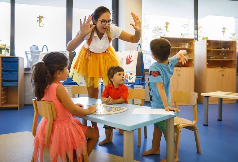 호텔 Ičići   Liburnia