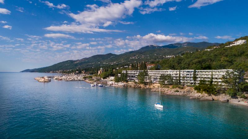 호텔 Ičići   Liburnia