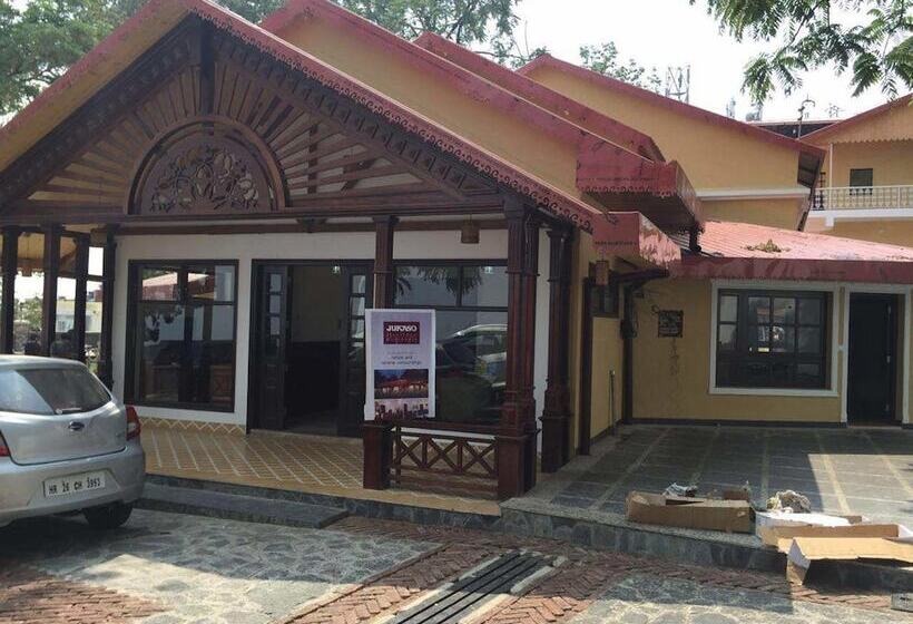 בית מלון כפרי Royal Mansion, Mussoorie