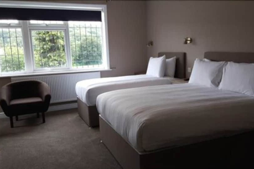 Отель Rye Court