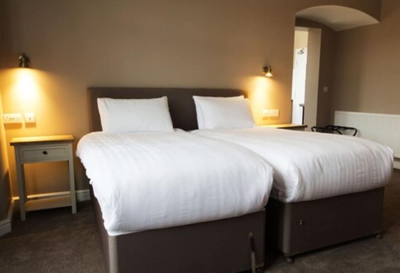 Отель Rye Court