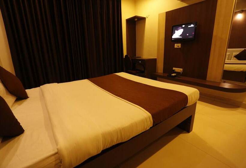 בית מלון כפרי Sanket Inn