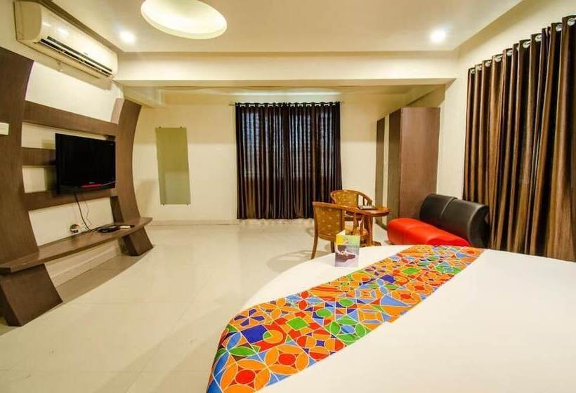 בית מלון כפרי Sanket Inn