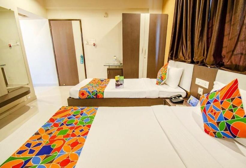 בית מלון כפרי Sanket Inn