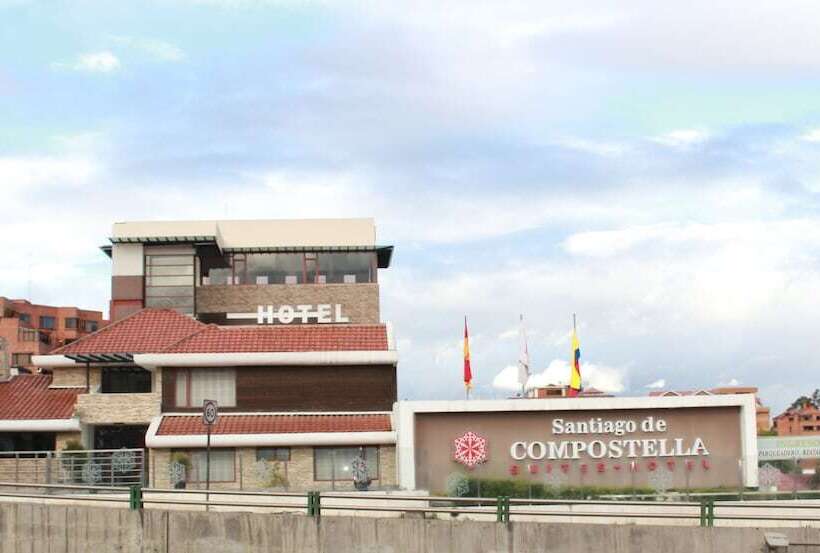 هتل Santiago De Compostella Suites