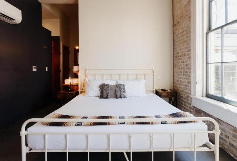 Catahoula Hotel New Orleans