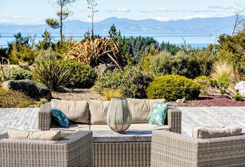 בית מלון כפרי Split Apple Lodge  Boutique Eco Lodge & Spa