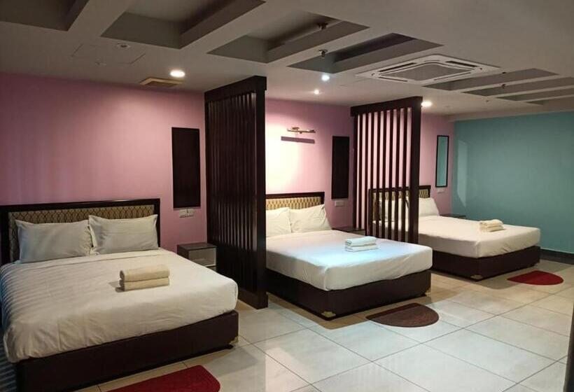 酒店 Sri Sutra Pj 222