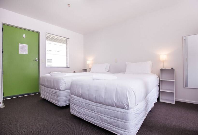 בית מלון כפרי Te Henui Lodge