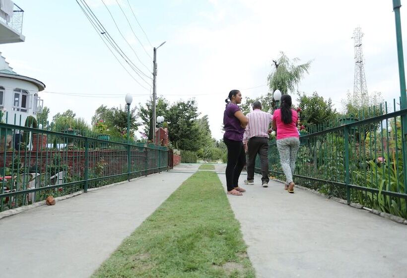 호텔 The Grand Mamta