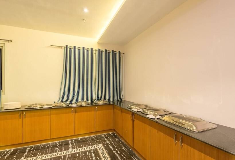 酒店 Treebo Empire