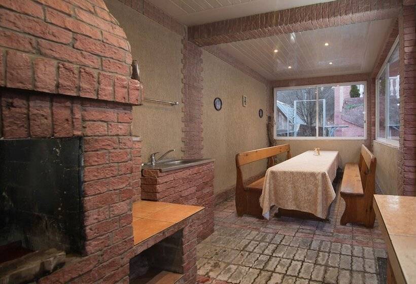 هتل Villa Uytnaya