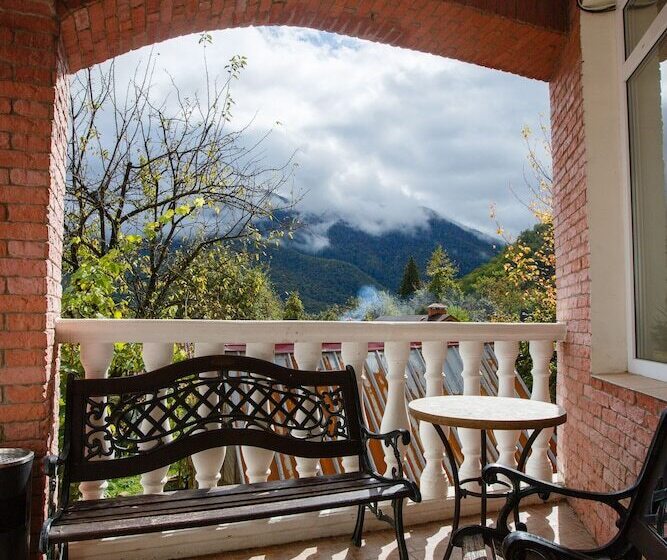 هتل Villa Uytnaya