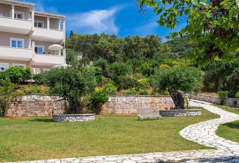 Krouzeri Beach Apartments