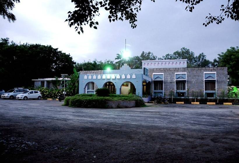 Kstdc Hotel Mayura Bhuvaneshwari Kamalapur