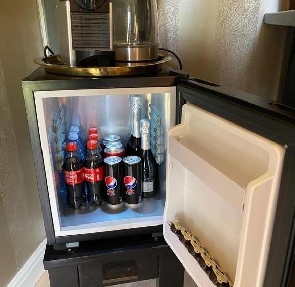 La Chambre Et Le Studio Du Château Du Golf De Bernalmont