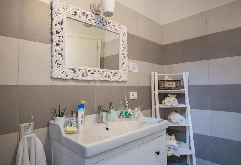 La Vecchia Tenenza B&b