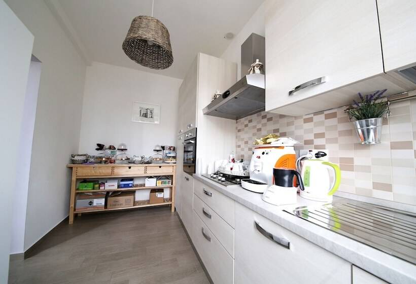 La Vecchia Tenenza B&b